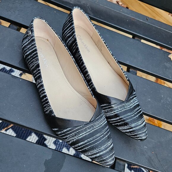 Calvin Klein Black and White Striped Flats, Size 6 - Picture 1 of 7